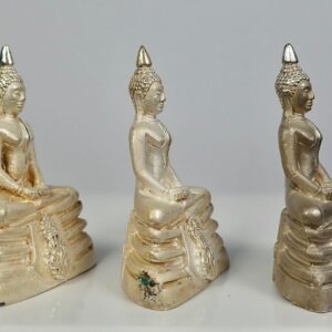 พระพุทธโสธร ภ.ป.ร. เนื้อเงินขัดทรายนวลขัดเงาบางส่วน ย้อนยุค พ.ศ.2500 รุ่น สร้างพระอุโบสถ ปี 2539