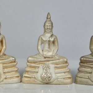 พระพุทธโสธร ภ.ป.ร. เนื้อเงินขัดทรายนวลขัดเงาบางส่วน ย้อนยุค พ.ศ.2500 รุ่น สร้างพระอุโบสถ ปี 2539